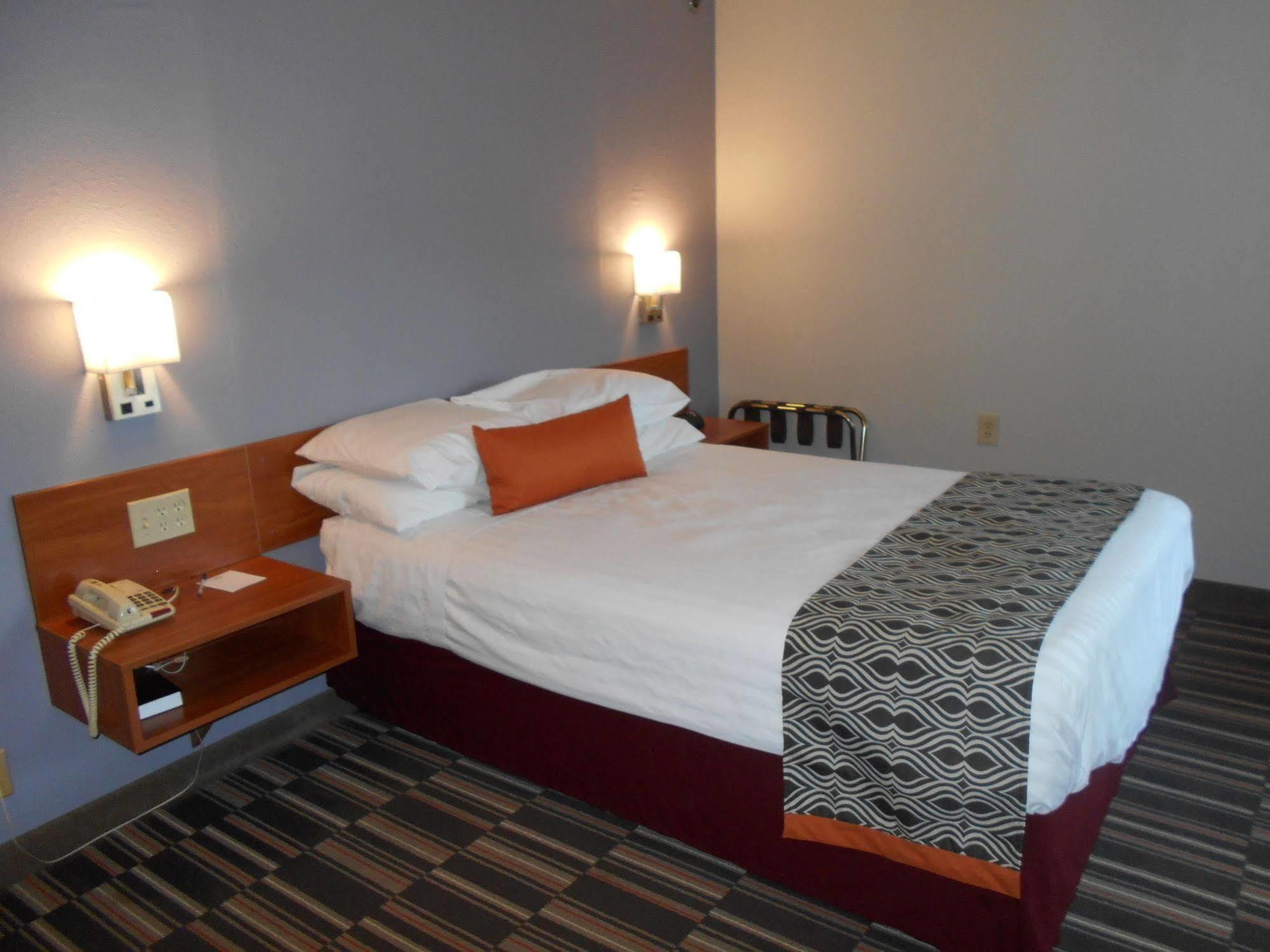 Microtel Inn By Wyndham - Albany Airport Latham Zewnętrze zdjęcie